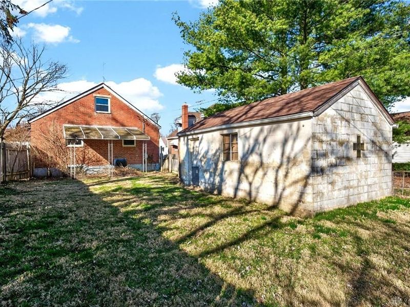 408 Sandhurst Drive, Dayton, OH 45405 Photo 31