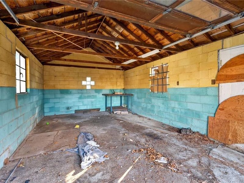 408 Sandhurst Drive, Dayton, OH 45405 Photo 33