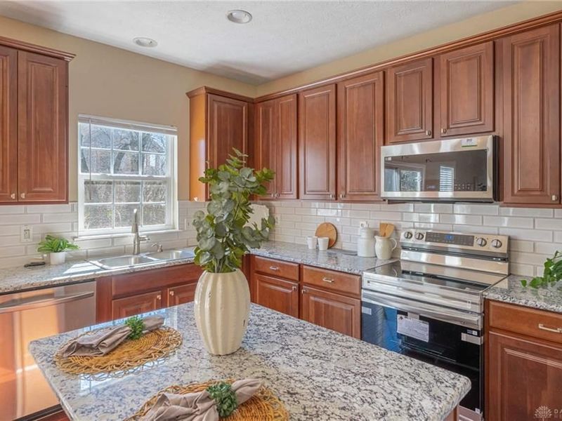 3240 Federalist Drive, Kettering, OH 45440 Photo 11