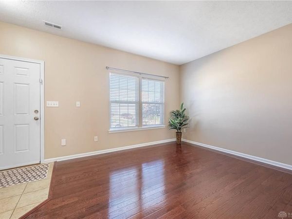 3240 Federalist Drive, Kettering, OH 45440