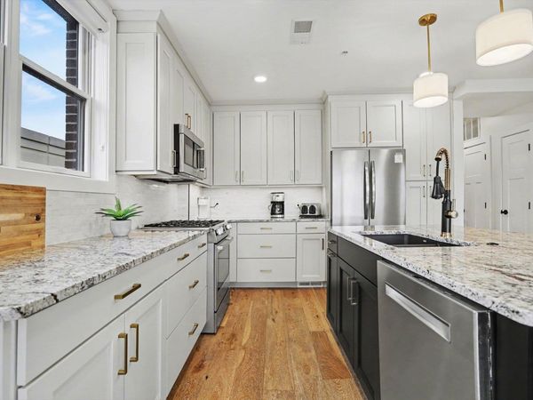 113 Park Street, Unit 501, Traverse City, MI 49684