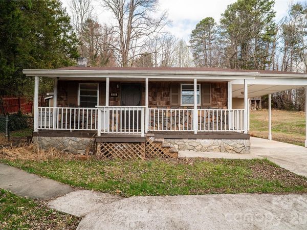 813 Severt Circle, Lenoir, NC 28645