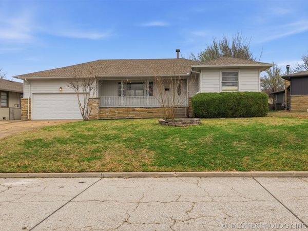 4635 E 37th Place , Tulsa, OK 74135