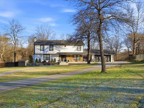 2520 W Blackjack Court, Collinsville, OK 74021