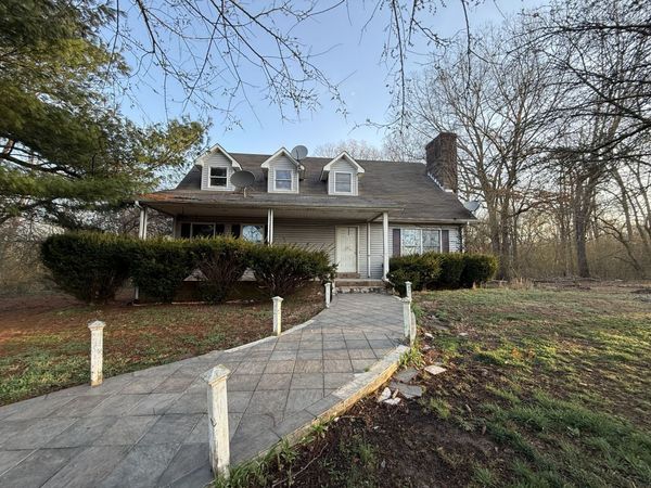 1454 Harris Hollow Rd, Charlotte, TN 37036