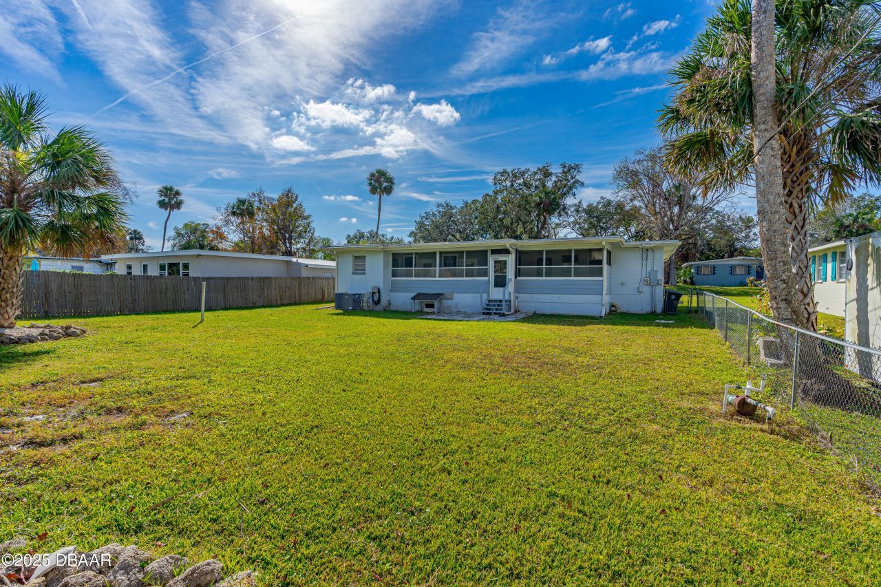 517 S Lanvale Avenue, Daytona Beach, FL 32114 Photo