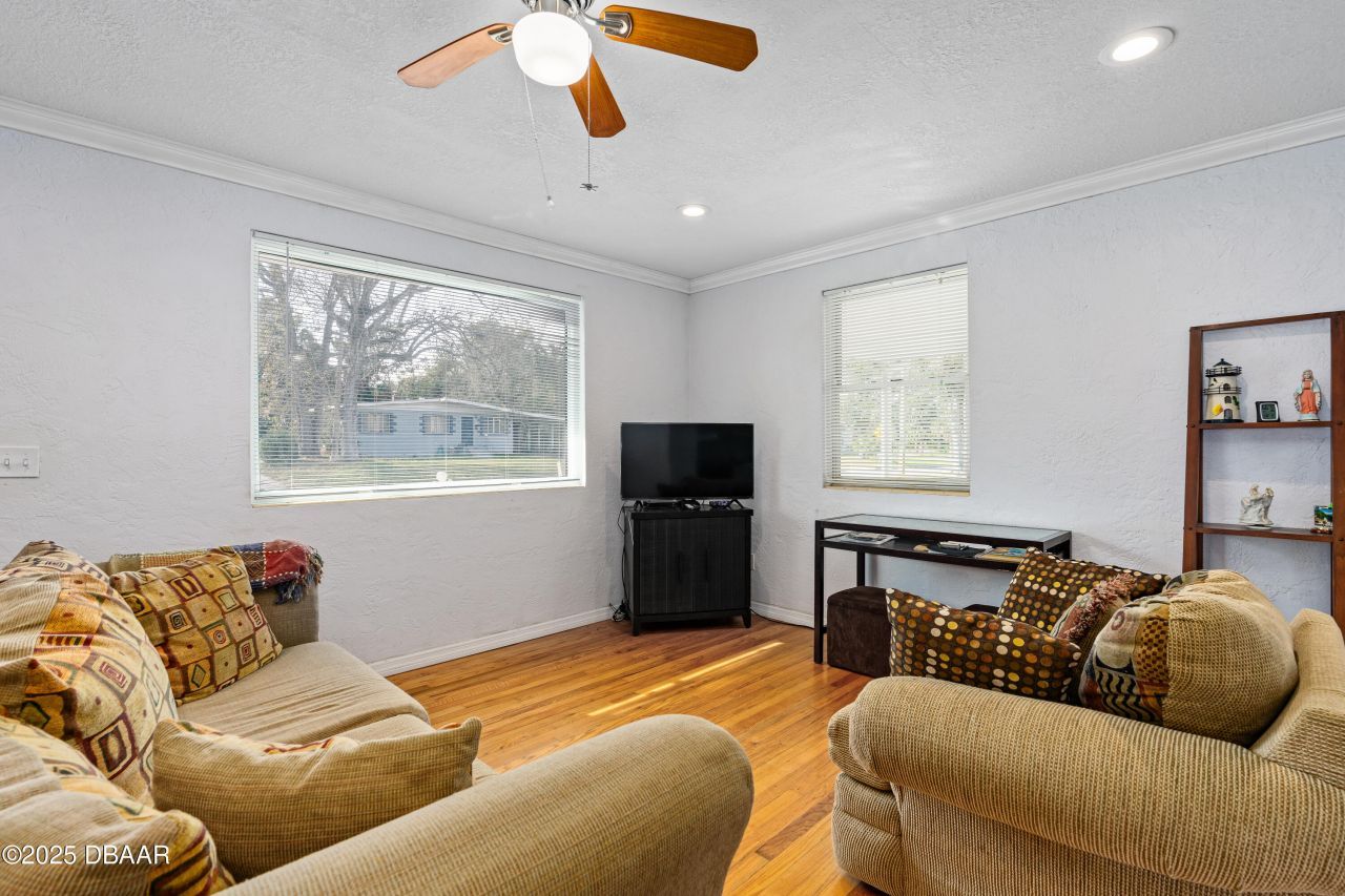 517 S Lanvale Avenue, Daytona Beach, FL 32114 Photo