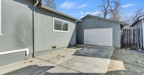 110 Brookview St, Roseville, CA 95678 Photo