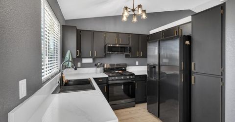 8337 Grand Cru Dr, Sacramento, CA 95829 Photo