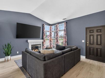 8337 Grand Cru Dr, Sacramento, CA 95829 Photo