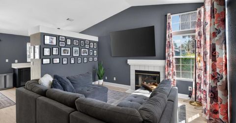 8337 Grand Cru Dr, Sacramento, CA 95829 Photo