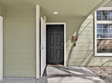 8337 Grand Cru Dr, Sacramento, CA 95829 Photo