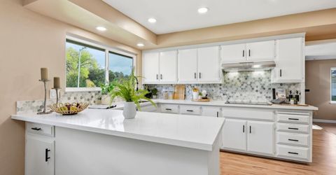 195 Baxter Ave, Sacramento, CA 95815 Photo