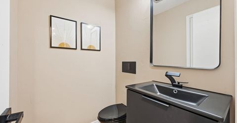 195 Baxter Ave, Sacramento, CA 95815 Photo