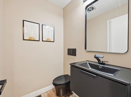 195 Baxter Ave, Sacramento, CA 95815 Photo