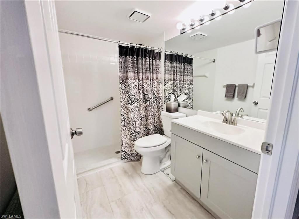 14503 Lakewood Trace Ct, Unit 104, Fort Myers, FL 33919 Photo