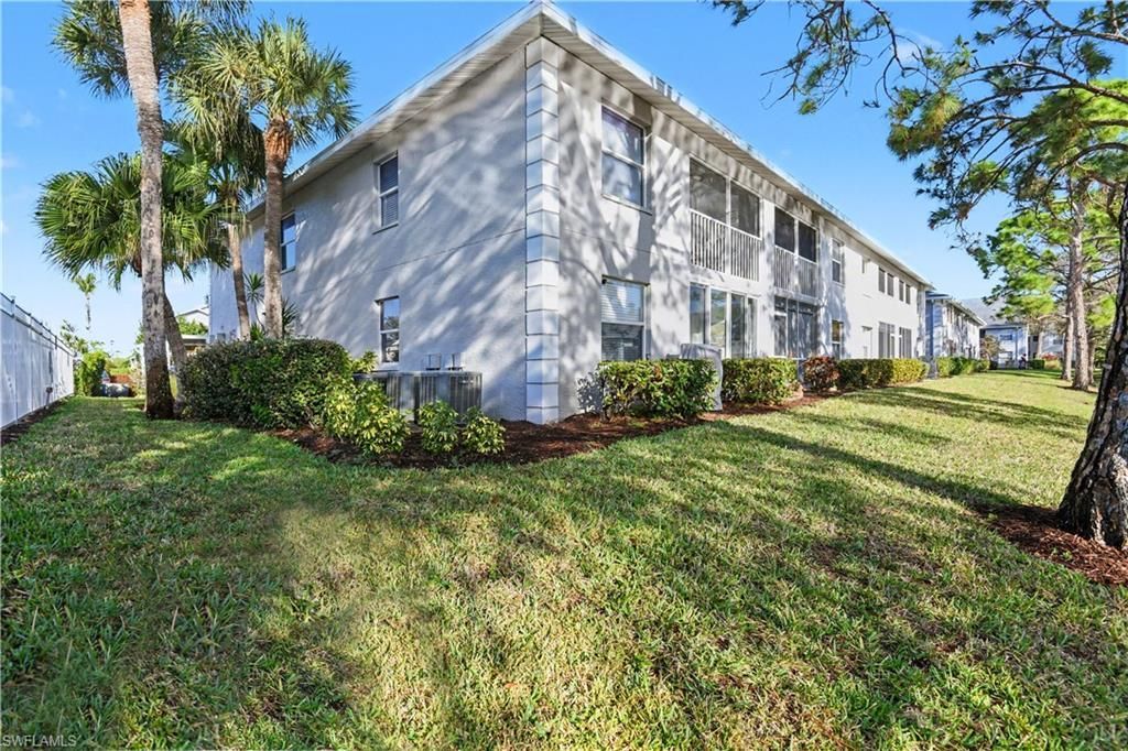 14503 Lakewood Trace Ct, Unit 104, Fort Myers, FL 33919 Photo