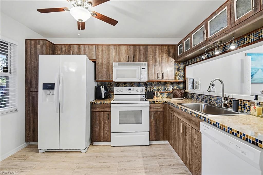 14503 Lakewood Trace Ct, Unit 104, Fort Myers, FL 33919 Photo