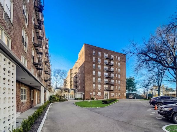 54-44 Little Neck Parkway, Unit 2A, Little Neck, NY 11362