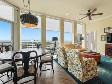 500 Throckmorton Street, Unit 2305, Fort Worth, TX 76102