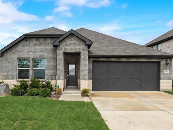 3401 Triumph Drive , Denton, TX 76207