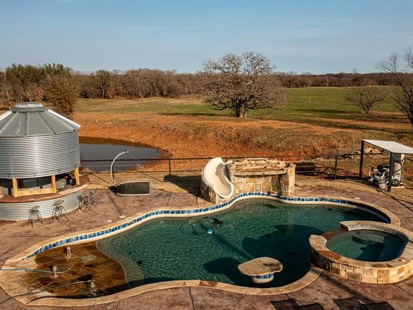 1951 Hamilton Road , Graham, TX 76450