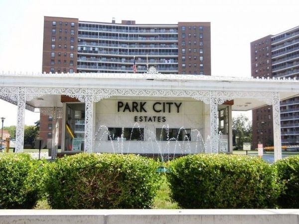 61-55 98th Street S, Unit 15F, Rego Park, NY 11374