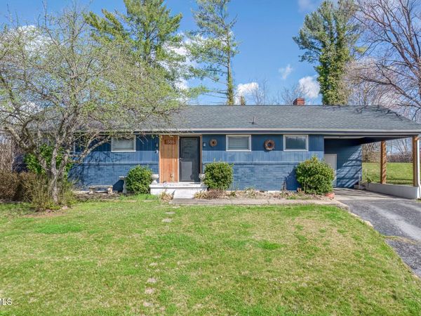 1505 Norway Street, Bristol, VA 24201