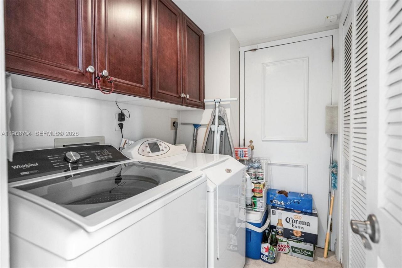 300 Three Islands Blvd , Unit PH4A, Hallandale Beach, FL 33009 Photo