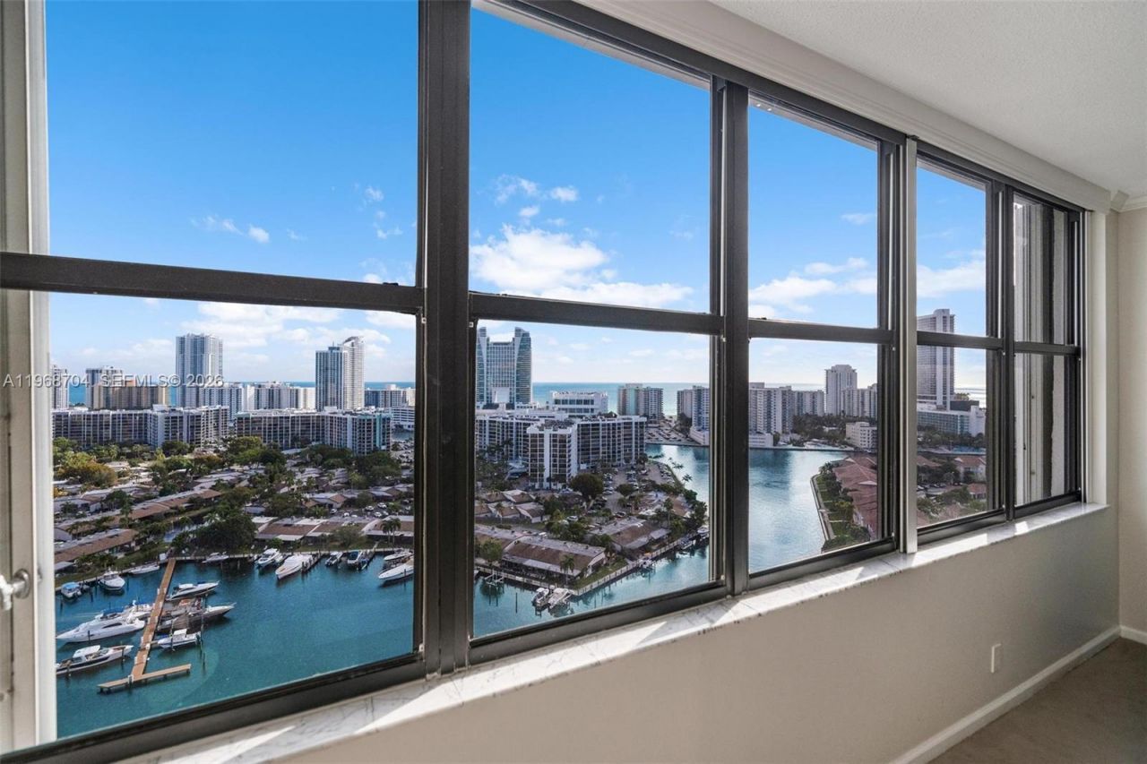 300 Three Islands Blvd , Unit PH4A, Hallandale Beach, FL 33009 Photo