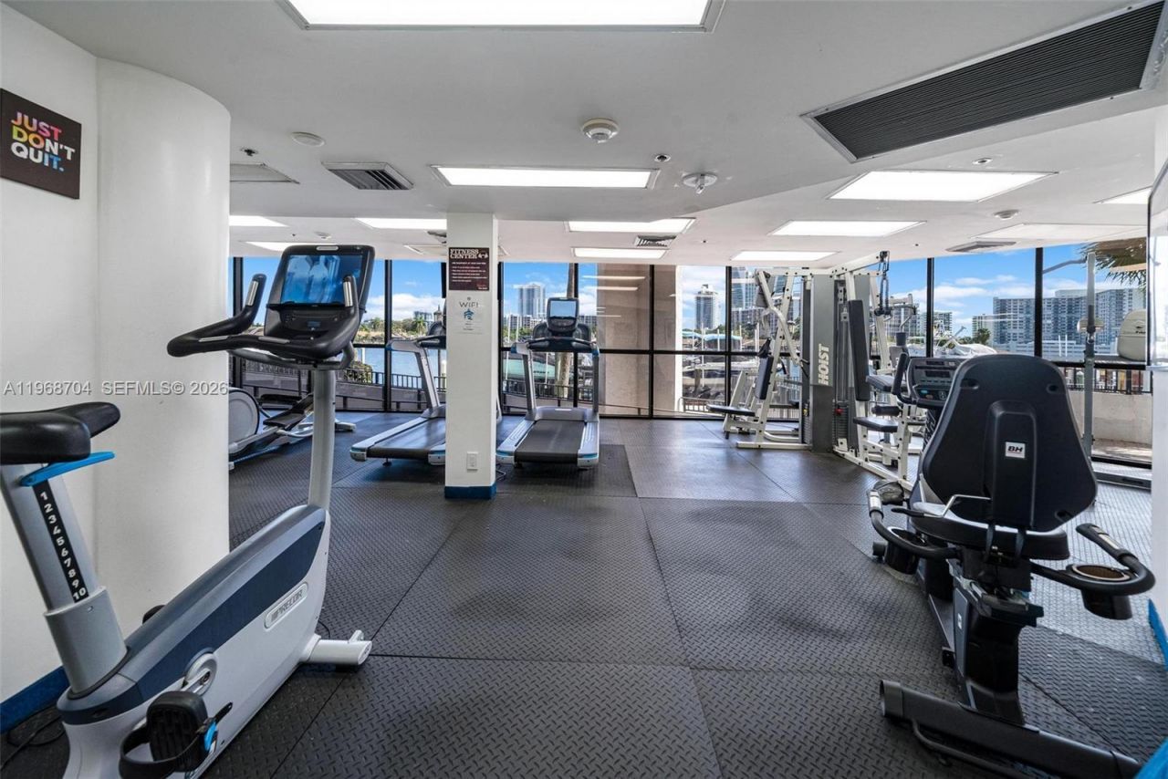 300 Three Islands Blvd , Unit PH4A, Hallandale Beach, FL 33009 Photo