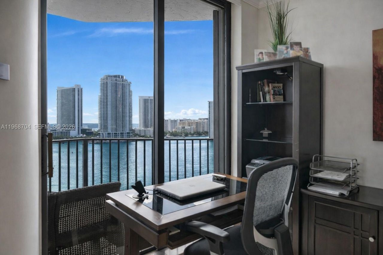 300 Three Islands Blvd , Unit PH4A, Hallandale Beach, FL 33009 Photo