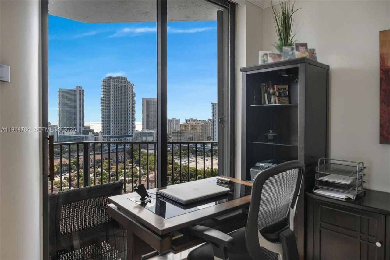 300 Three Islands Blvd , Unit PH4A, Hallandale Beach, FL 33009 Photo