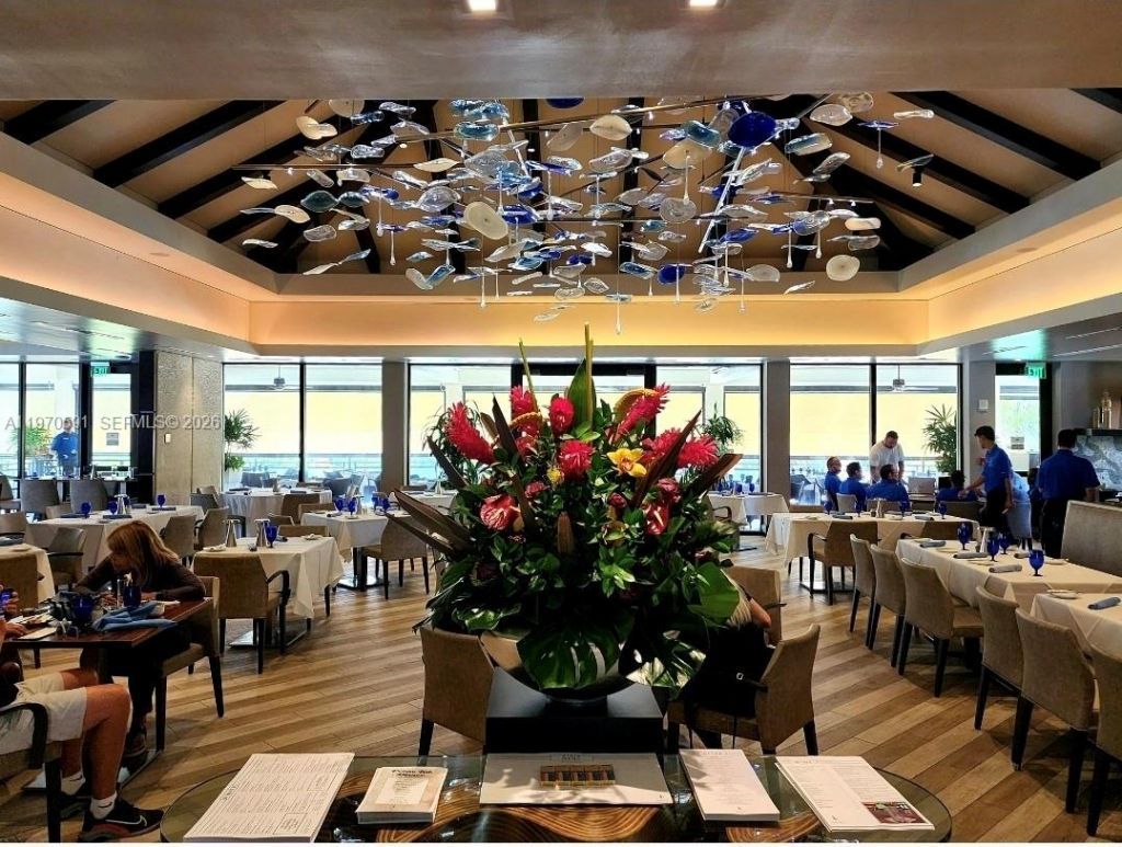 1000 E Island Blvd , Unit 1004, Aventura, FL 33160 Photo