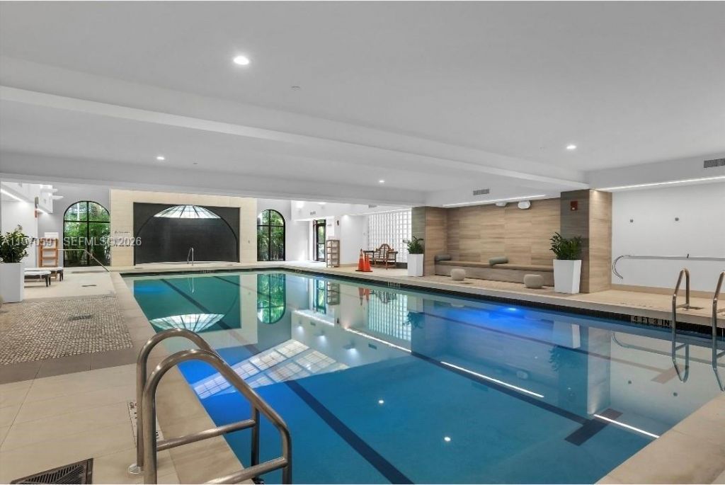 1000 E Island Blvd , Unit 1004, Aventura, FL 33160 Photo