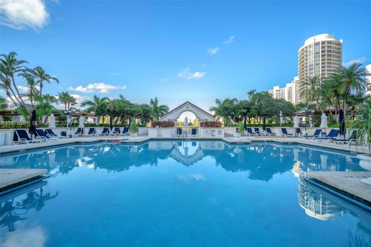 1000 E Island Blvd , Unit 1004, Aventura, FL 33160 Photo