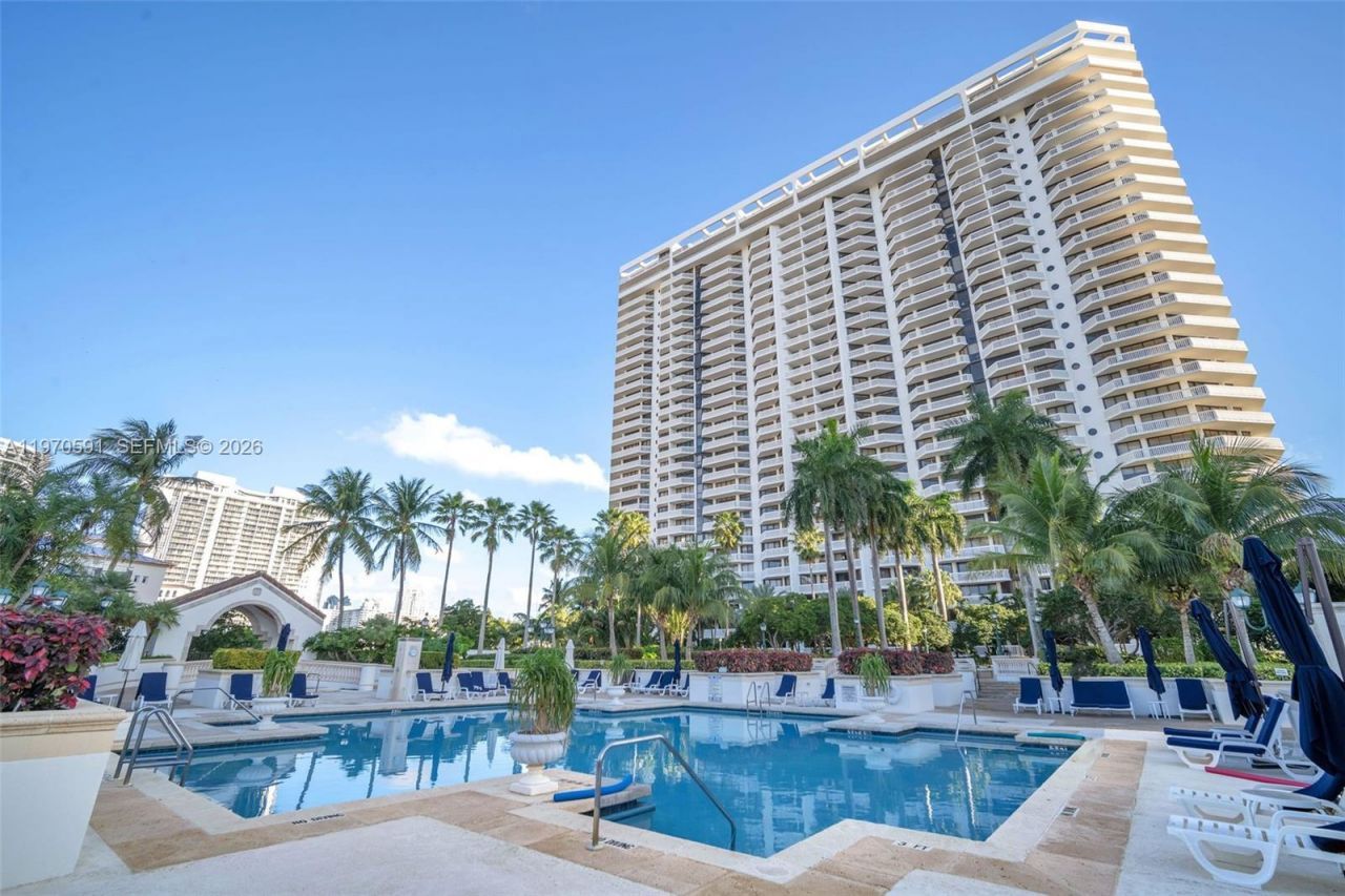 1000 E Island Blvd , Unit 1004, Aventura, FL 33160 Photo