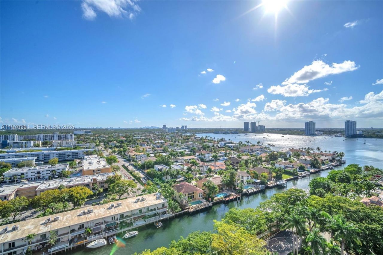 1000 E Island Blvd , Unit 1004, Aventura, FL 33160 Photo