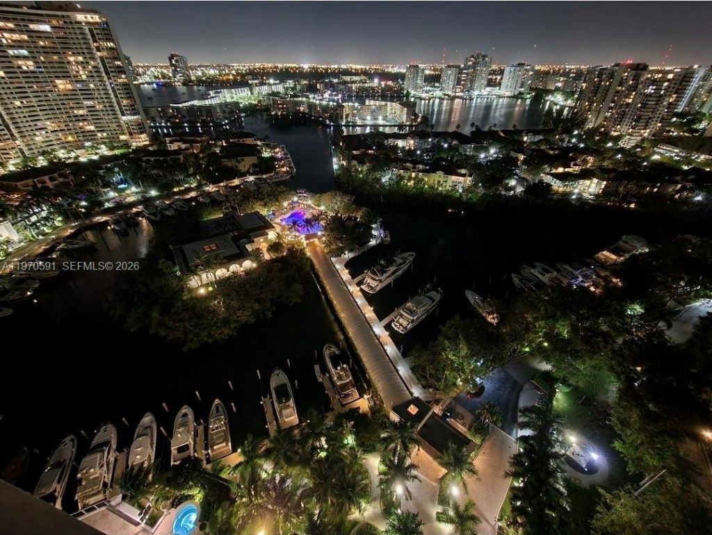 1000 E Island Blvd , Unit 1004, Aventura, FL 33160 Photo