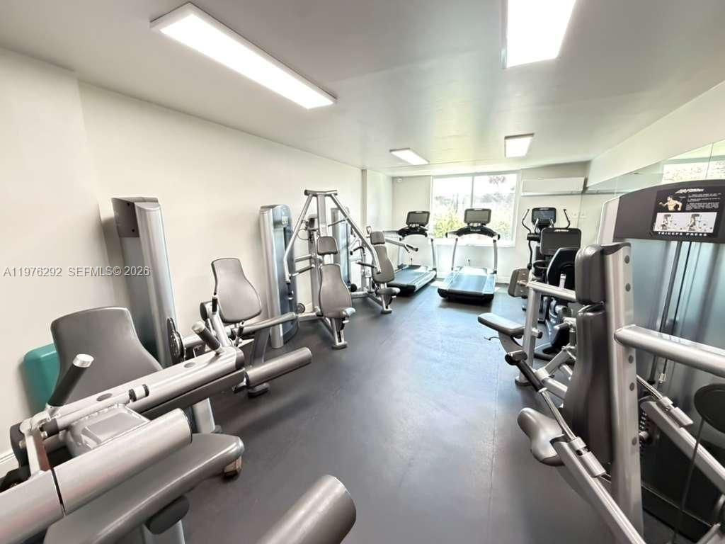 919 Hillcrest Dr , Unit 314, Hollywood, FL 33021 Photo