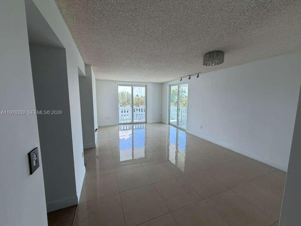 919 Hillcrest Dr , Unit 314, Hollywood, FL 33021 Photo
