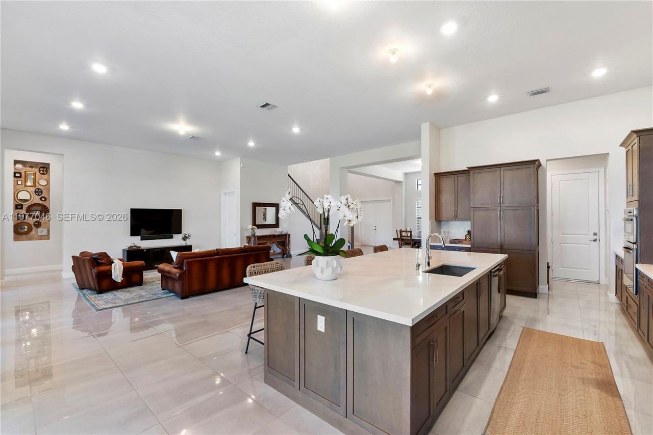 8950 W Parkland Bay Trl , Parkland, FL 33076 Photo