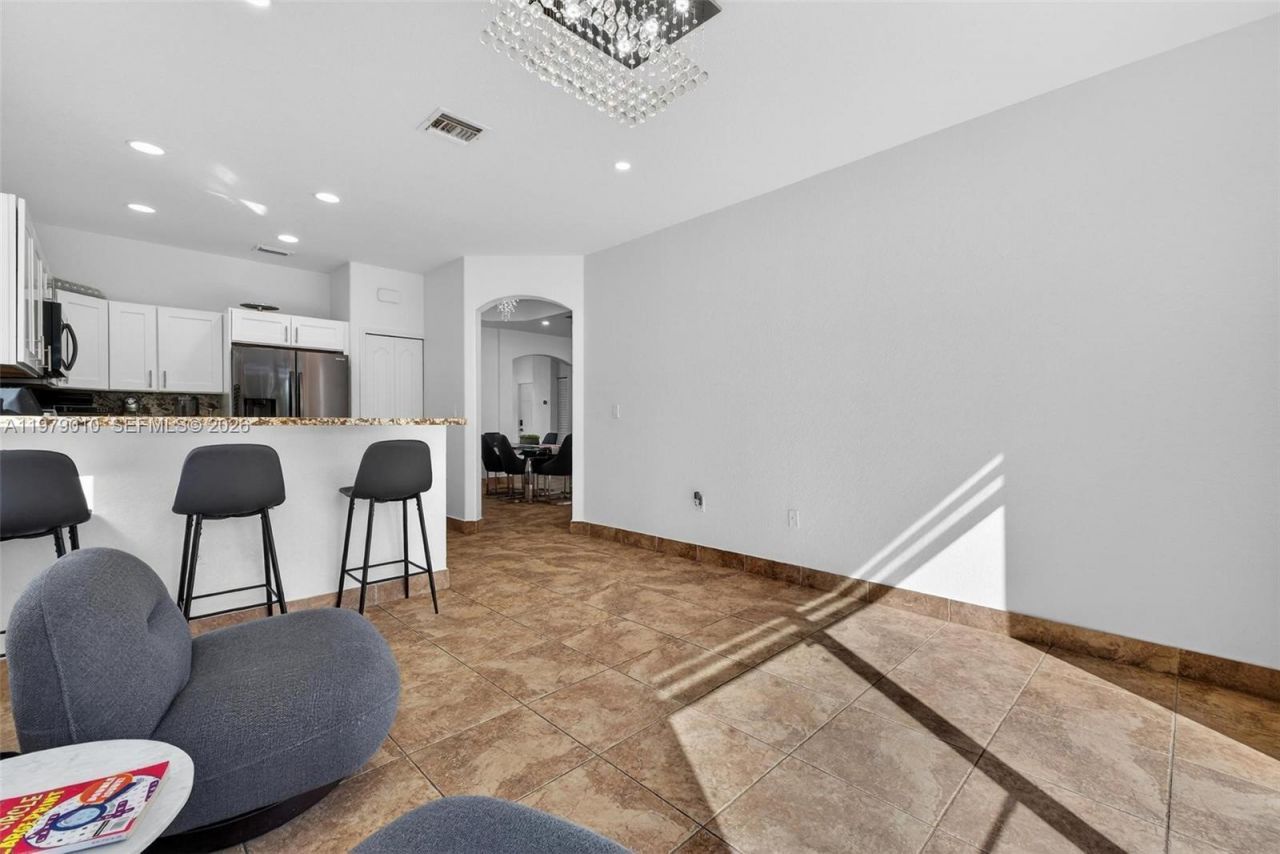 21143 SW 92nd Pl, Cutler Bay, FL 33189 Photo