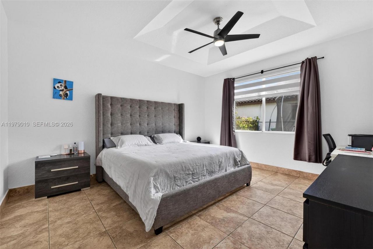 21143 SW 92nd Pl, Cutler Bay, FL 33189 Photo