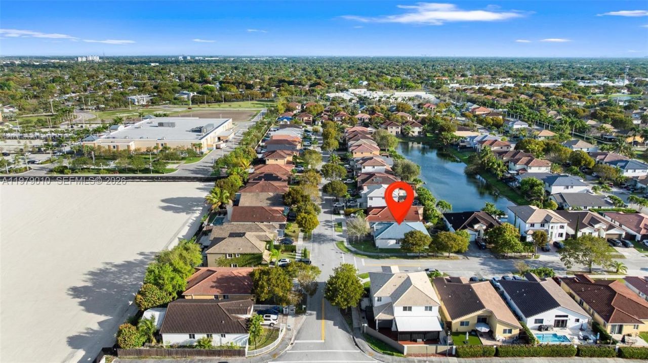 21143 SW 92nd Pl, Cutler Bay, FL 33189 Photo