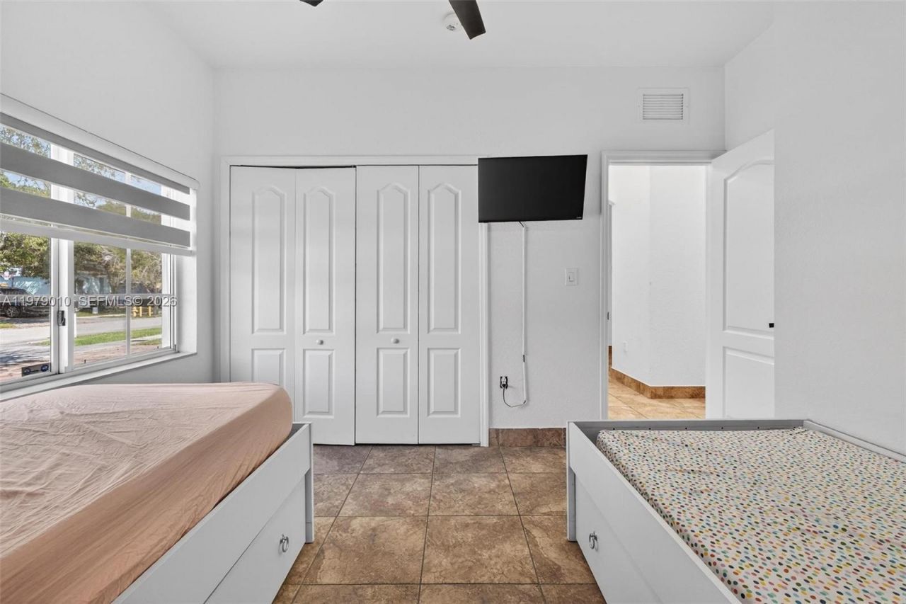 21143 SW 92nd Pl, Cutler Bay, FL 33189 Photo