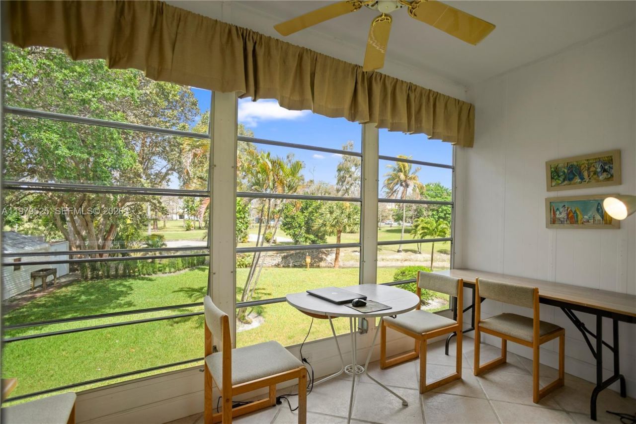 4411 NW 16th St, Unit F201, Lauderhill, FL 33313 Photo