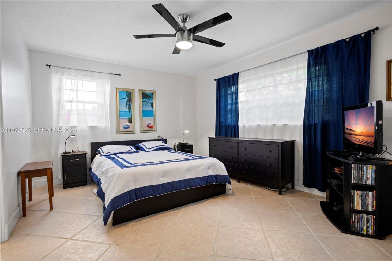 4411 NW 16th St, Unit F201, Lauderhill, FL 33313 Photo
