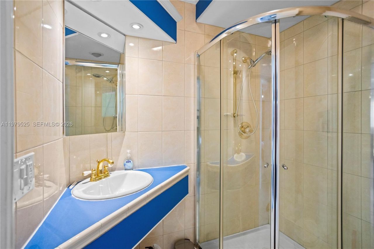 4411 NW 16th St, Unit F201, Lauderhill, FL 33313 Photo