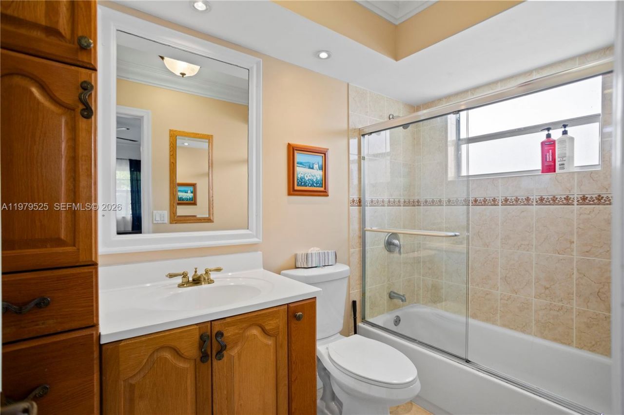 4411 NW 16th St, Unit F201, Lauderhill, FL 33313 Photo